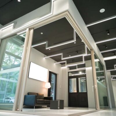 CTT210V | Cửa đi trượt nâng vuông góc 90 độ (3 ray)